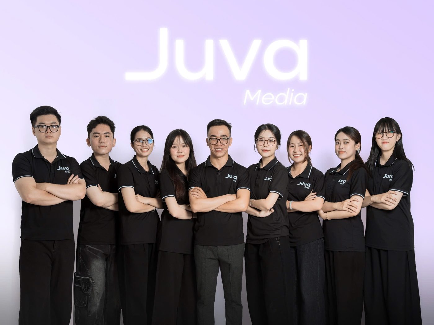 Đội ngũ Juva Media tại studio