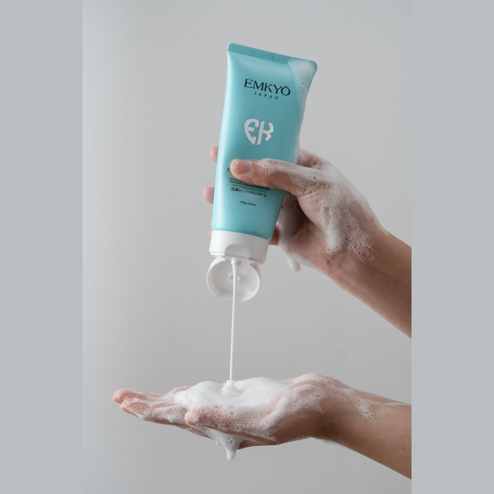 Tuýt Sửa Rửa Mặt EMKYO — ảnh 1 — Juva Media